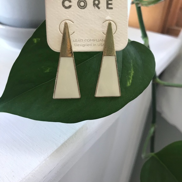 White and gold enamel earrings, OS - Picture 1 of 3